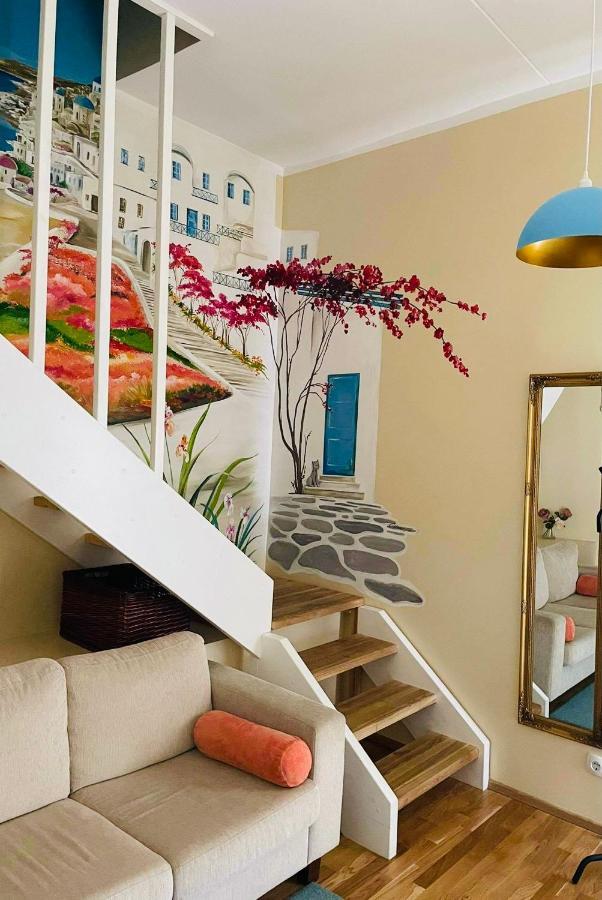 Kuninga Old Town Resident Apartment Parnu Bagian luar foto